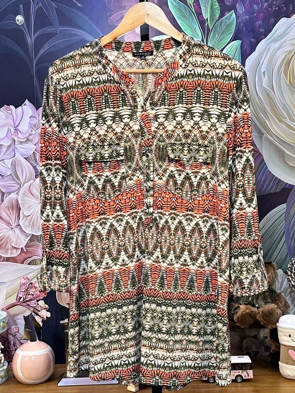 Ava & Viv 2X Stretch Blouse Tunic Top Geometric 3/4 Sleeve Boho Statement Artsy